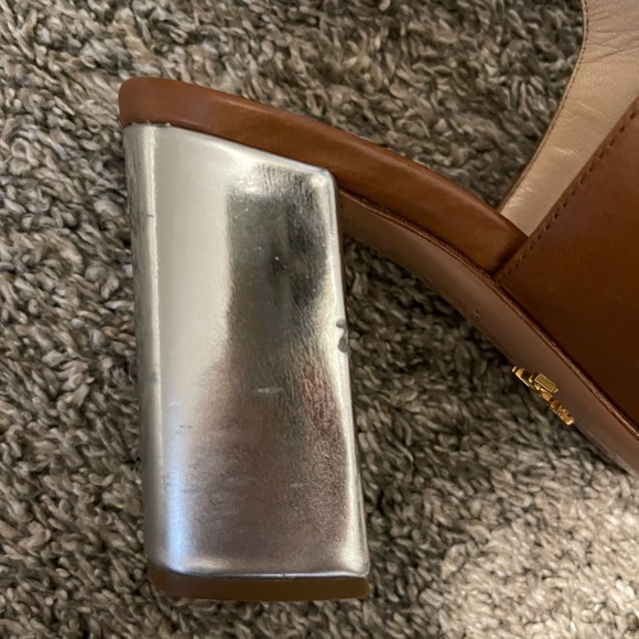 PRADA LEATHER MULES - Picture 5 of 8
